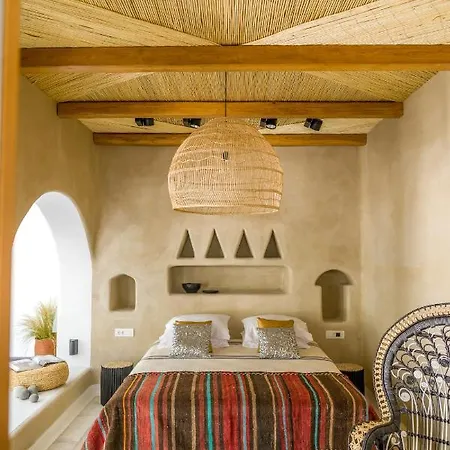 Euphoria Chora Naxos アパートホテル 4*