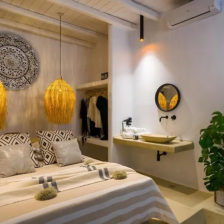 アパートホテル Euphoria Chora Naxos 4*