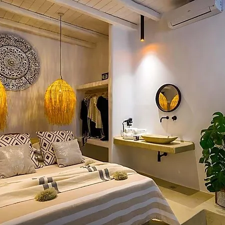 Aparthotel Euphoria Chora Naxos 4*